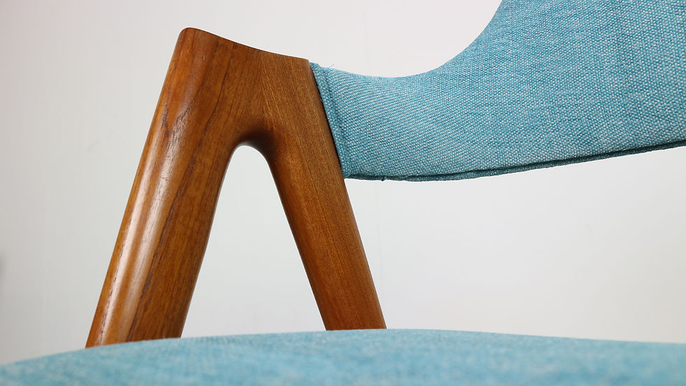 Thumbnail: Set of 4 Teak Compass Chairs by Kai Kristiansen for SVA Møbler