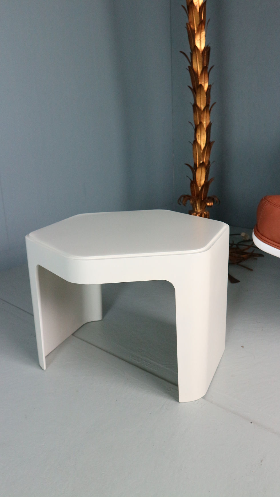 Thumbnail: 5x Hexagonal side tables by Peter Ghyzcy for Form + Life Collection, 1970.