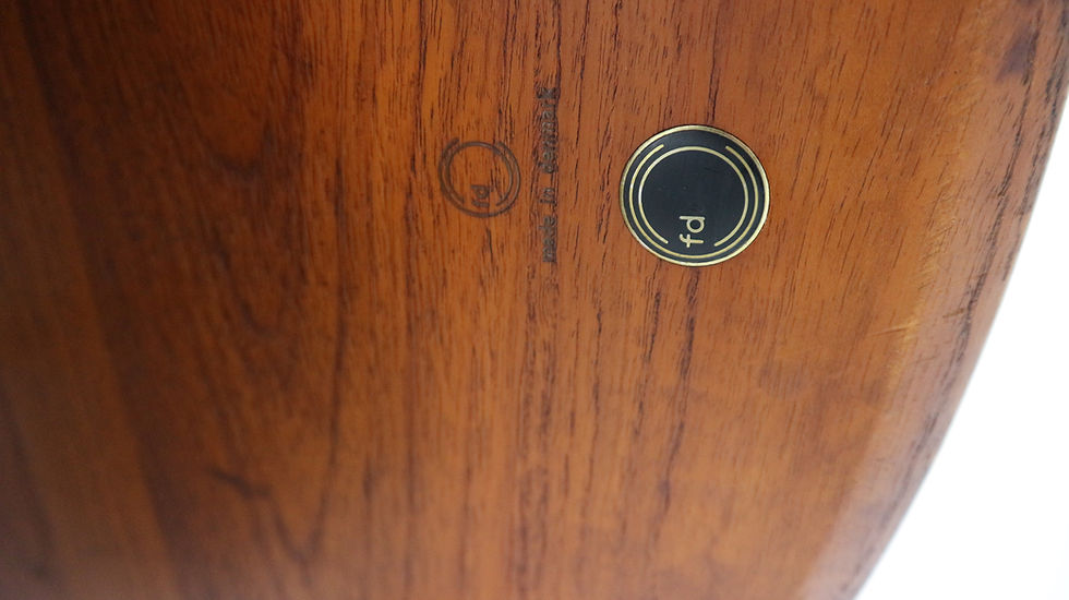 Thumbnail: FD 515 Round Sofa Table by Peter Hvidt & Orla Mølgaard Nielsen for France & Son