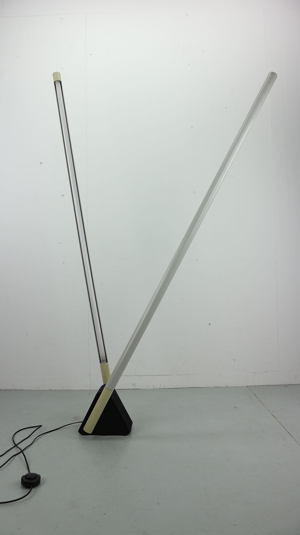 Thumbnail: Sistema Flu Lamp by Rodolfo Bonetto from Luci, Italy, 1981