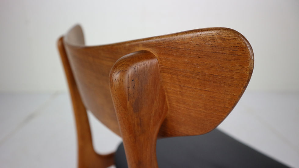 Thumbnail: Schiønning & Elgaard for Randers Møbelfabrik Set of 4 Teak Dining Room Chairs