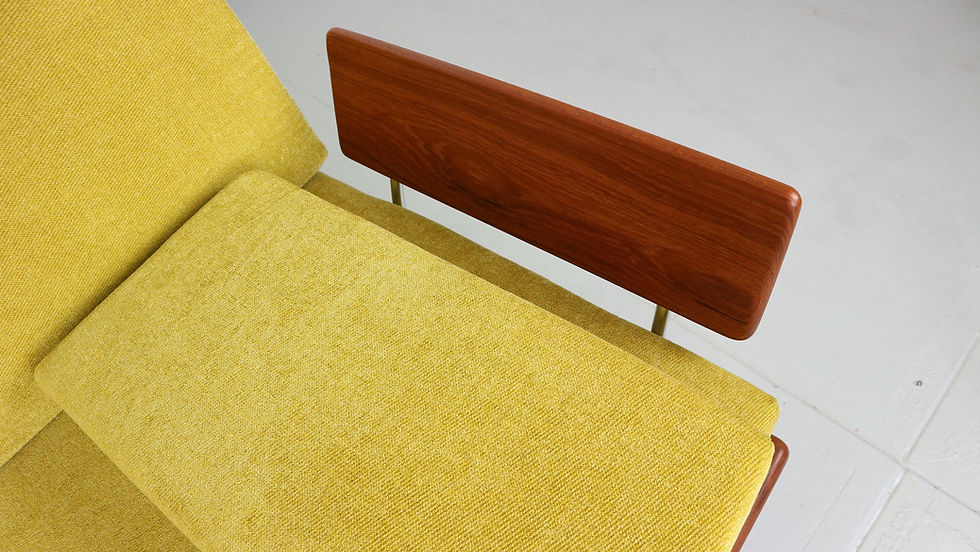 Thumbnail: Peter Hvidt & Orla Mølgaard Nielsen "Minerva" sofa or daybed