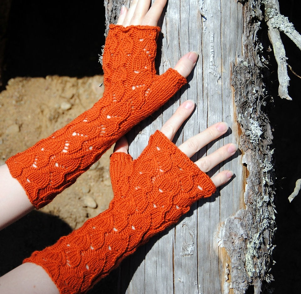 Fireberry Mitts