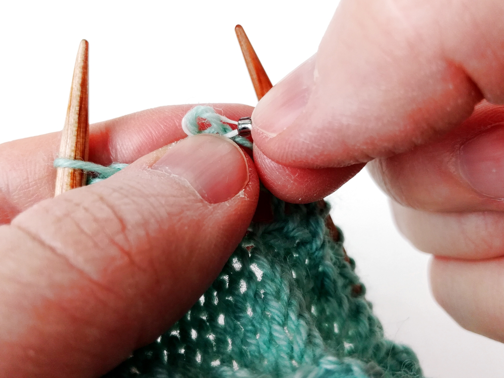 How to Add Beads to Knitting [Tutorial]