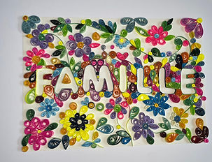 Quilling en duo : création d’un tableau "Famille" en quilling. Un atelier placé sous le signe du partage et de la créativité.