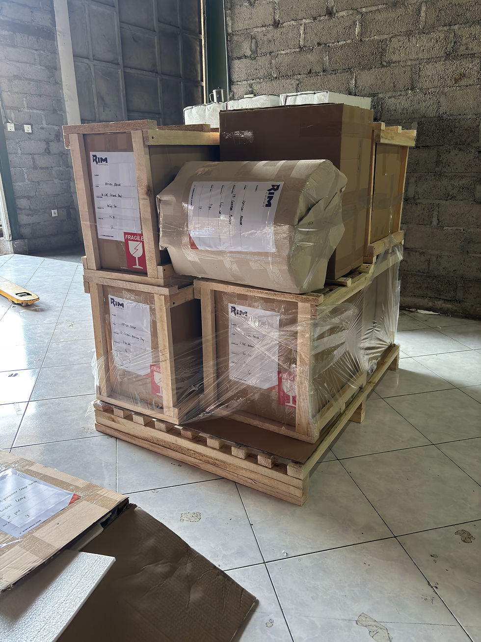 LCL Sea Freight from Bali to Montreal for High-End Handicrafts