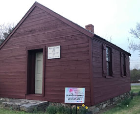 Little Red Schoolhouse in Newtow, CT