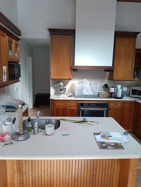 A Wicked Wand Interior Painting - Lake house in New Fairfield, CT - Kitchen Cabinet Painting