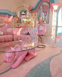 @vintageshowpony 80's livingroom, Danbury, CT