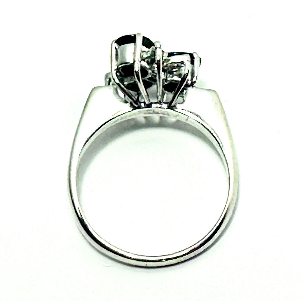 Thumbnail: Vintage Sapphire Diamond Ring