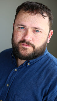 Josh Gibson Headshot 1 - josh_gibson.actor - +1 213-516-6535.jpg