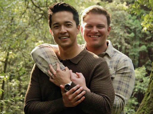 Od futbolu w ukryciu do miłości bez strachu. Shane Wickes zaręczony