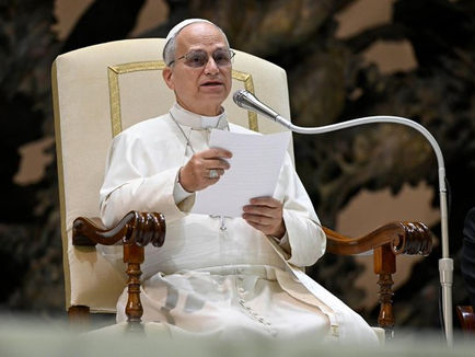 Nowa biografia papieża Leon XIV – między doktryną a duszpasterską otwartością