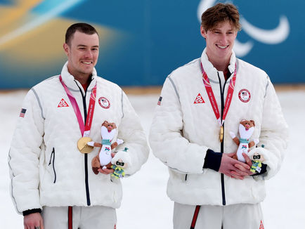 Jake Adicoff zdobywa drugie złoto na Zimowych Igrzyskach Paraolimpijskich 2026