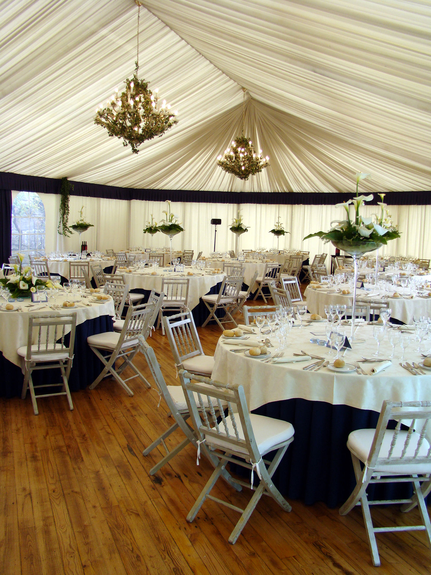 Elegant White Wedding Tent
