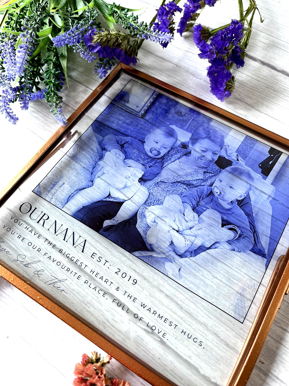 Thumbnail: Elegant Floating Glass Photo Frame for Nana / Grandma - Translucent Film