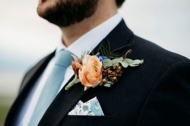 Fort Adams, Newport, Rhode Island, Wedding, Summer, Wild, Bouquet, Florist, Local, Seaside, Boutonniere, Peach