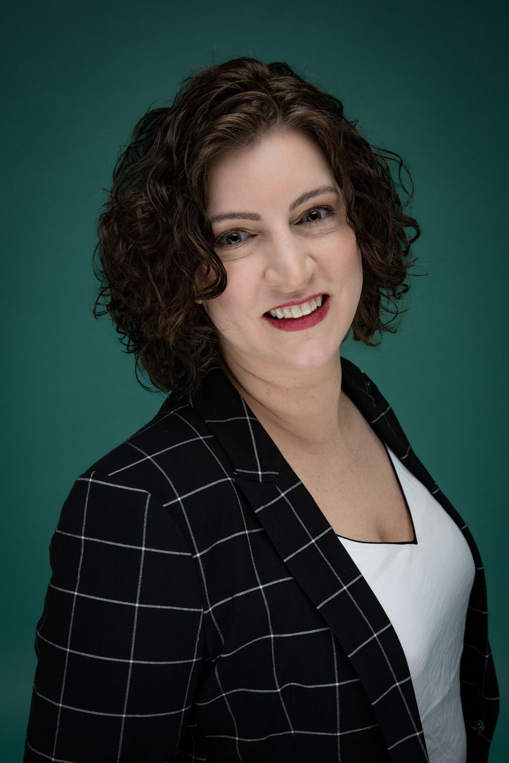 Alison E. Navigating Modern Parenting: Breaking Free from the ‘Should Storm’