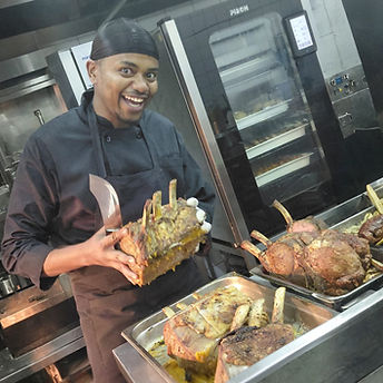 WhatsApp Image 2025-10-08 at 10.16_edited.jpg