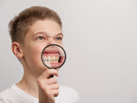 What Are Signs of Poor Oral Hygiene?