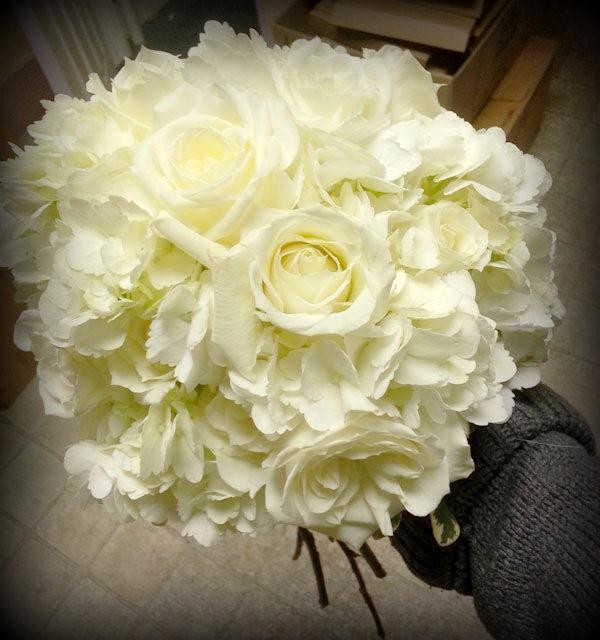 35 Stems White Hydrangea