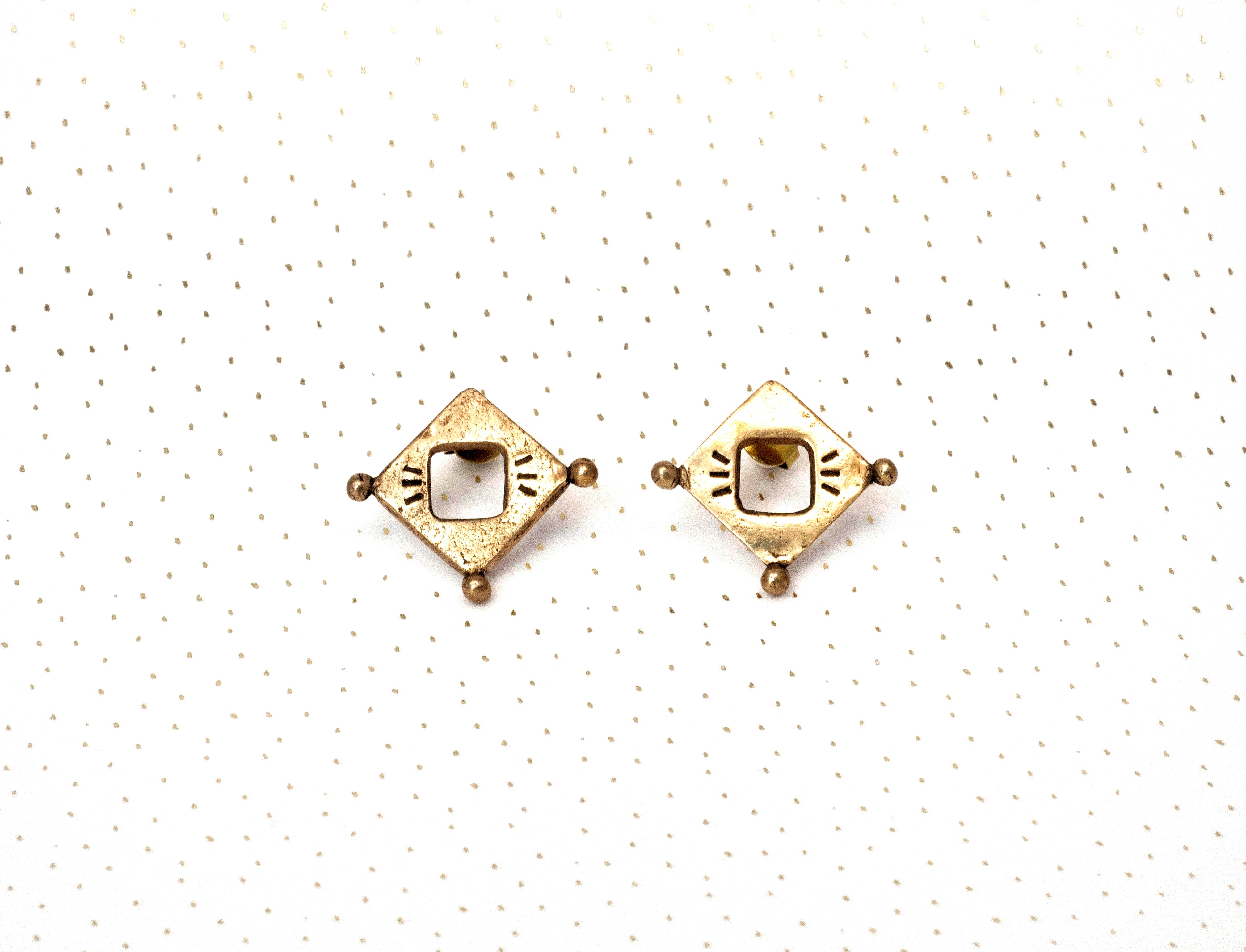 Boucles d'O 'Freya' / Sands of Satur