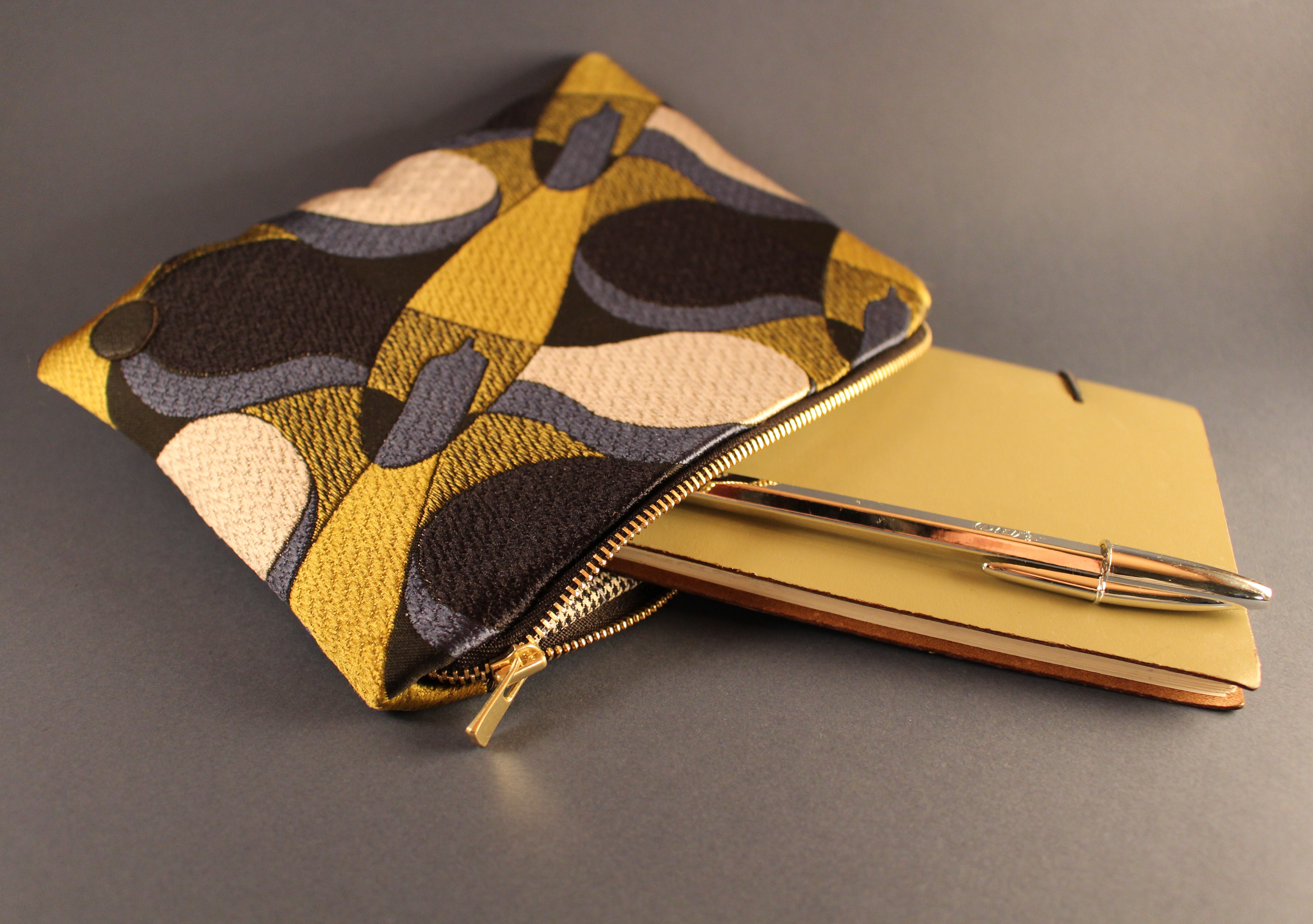 Pochette par Chutes Libres