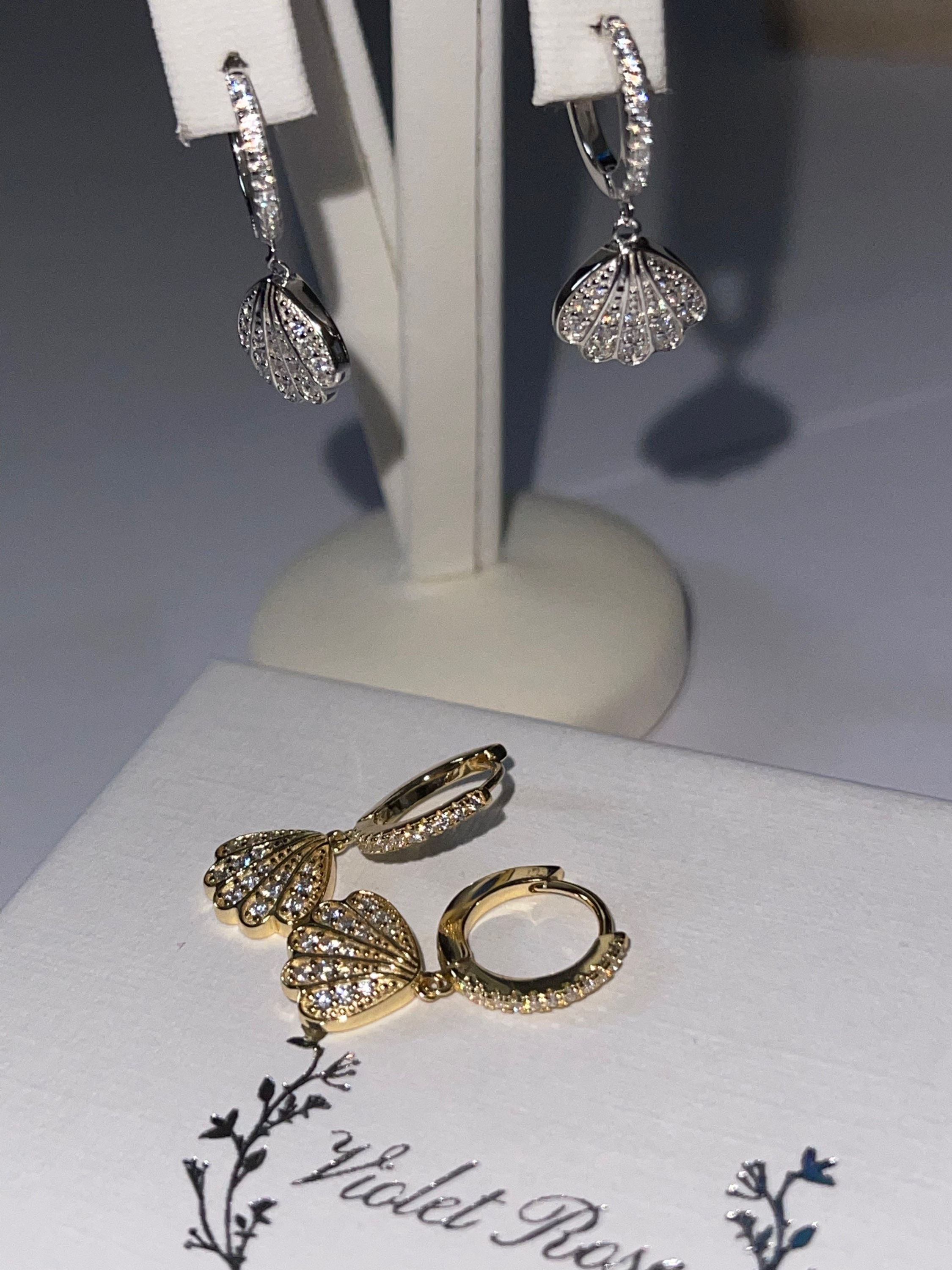 Seashell Huggie Earrings