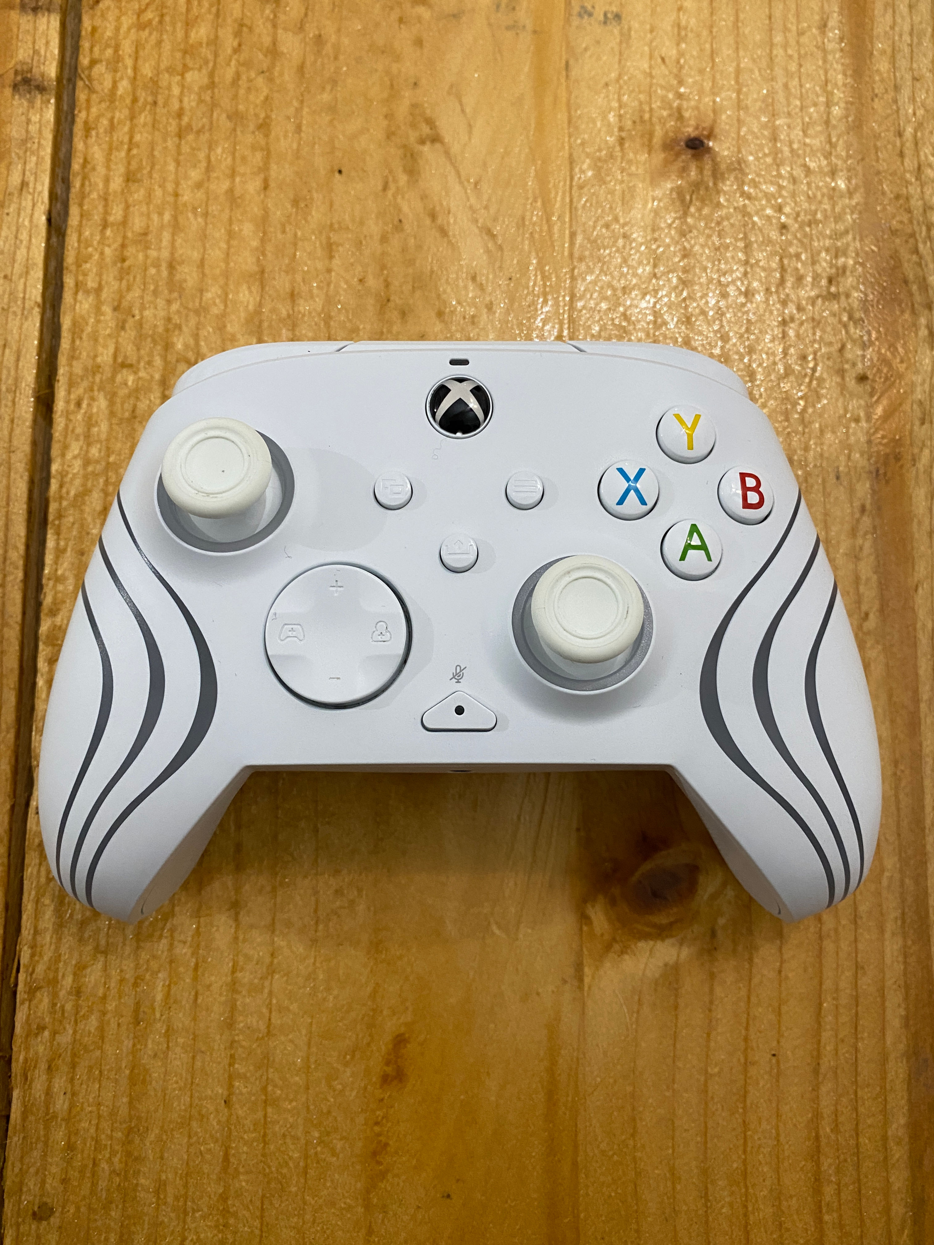 Afterglow Wave Wired Controller for Xbox