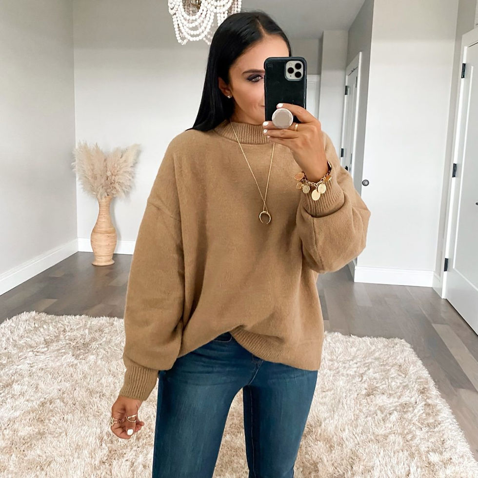 Blogger Sarah Lindner of The House of Sequins styling fall outfits.