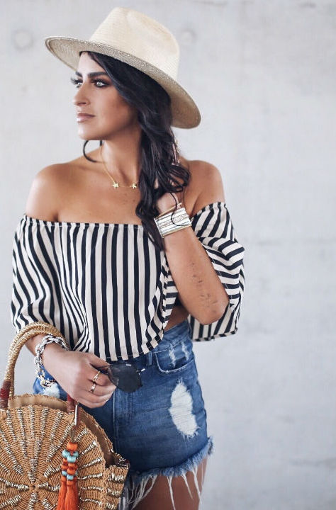 Total Flirt Woven Off The Shoulder Top