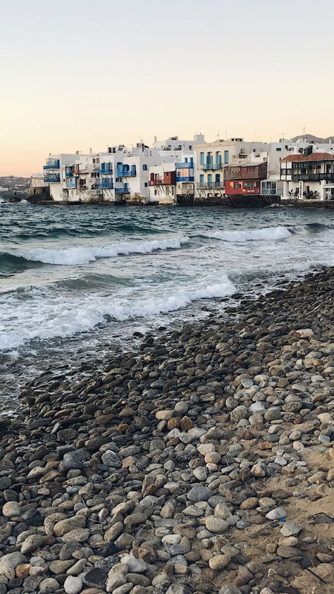Mykonos Travel Guide