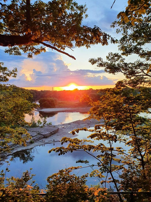 Salmon’s Hole