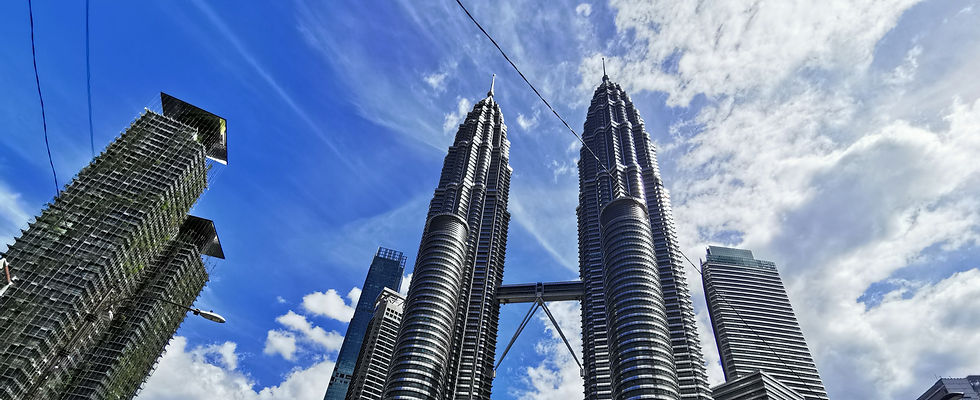 Petronas Twin Towers and Oasia Suites__e