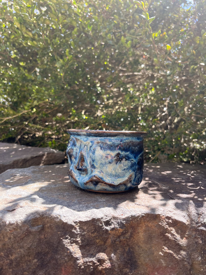 Thumbnail: Blue Pot 2