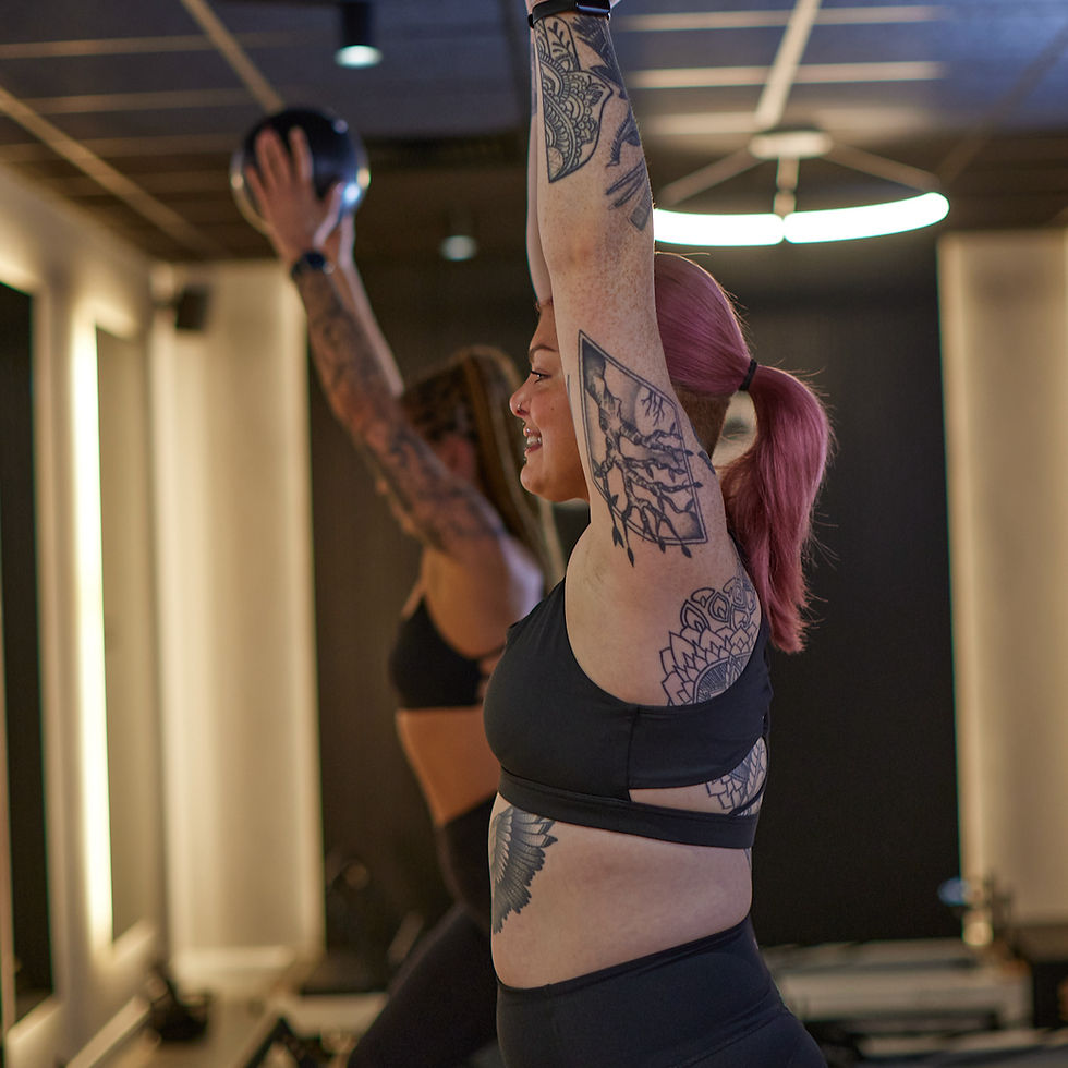 Screenshot 2024-12-05 at 15.16_edited.jpg