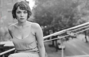 MISS NORAH JONES 10