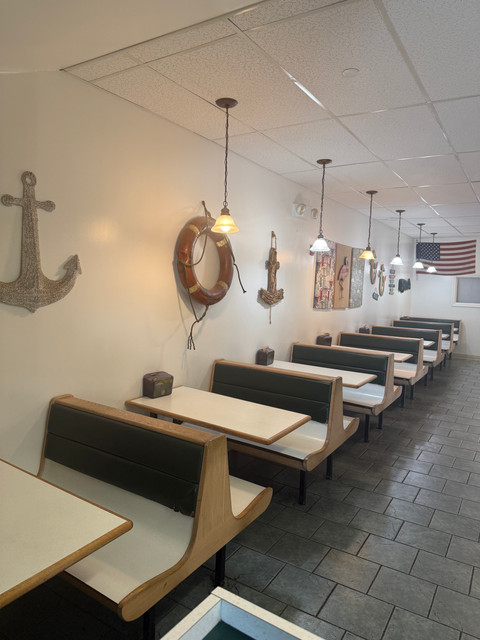 Bagel Place Cafe & Deli Hampton Bays, NY