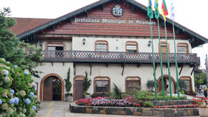 Prefeitura de Gramado abre processos seletivos para Técnico em Informática e Operário II