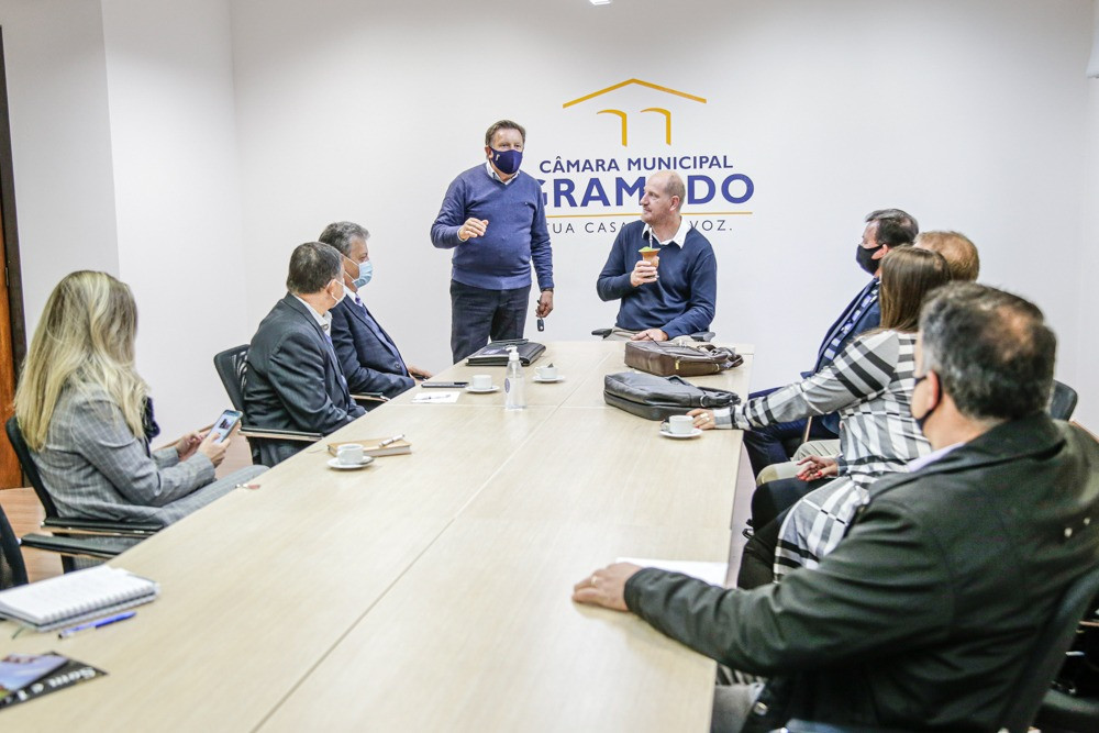 O intuito da reunião foi de promover uma troca de experiências entre Gramado e a região das Missões.