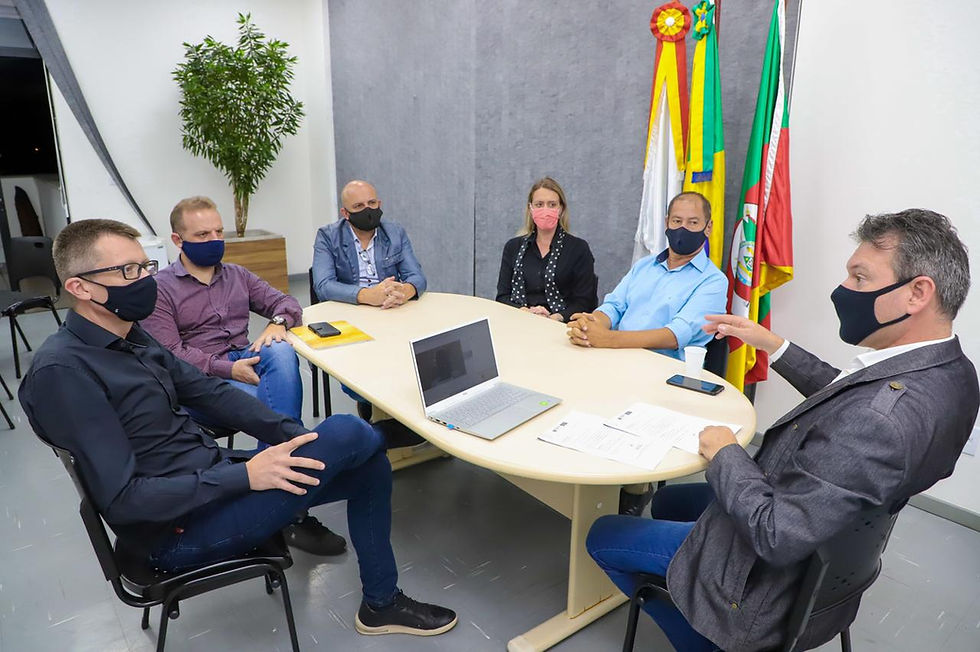 O recurso será utilizado na aquisição de uma nova ambulância para ampliar o atendimento e o serviço de traslado de emergência de pacientes. “Nossa prioridade é ajudar os municípios a qualificar o sistema de saúde”, destacou Dalciso Oliveira (FOTO/D).