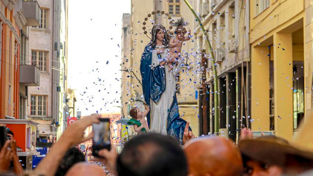 Eventos religiosos atraem  visitantes