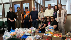 Prefeitura de Gramado entrega alimentos arrecadados com ingressos solidários do Natal Luz