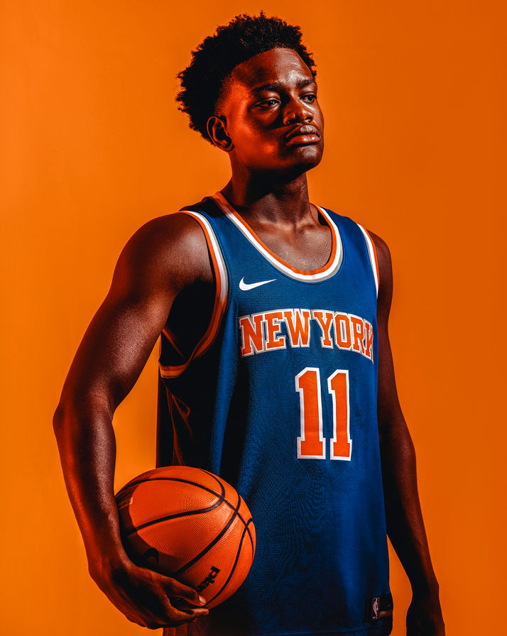 Basketball sports portrait by Lee Howell