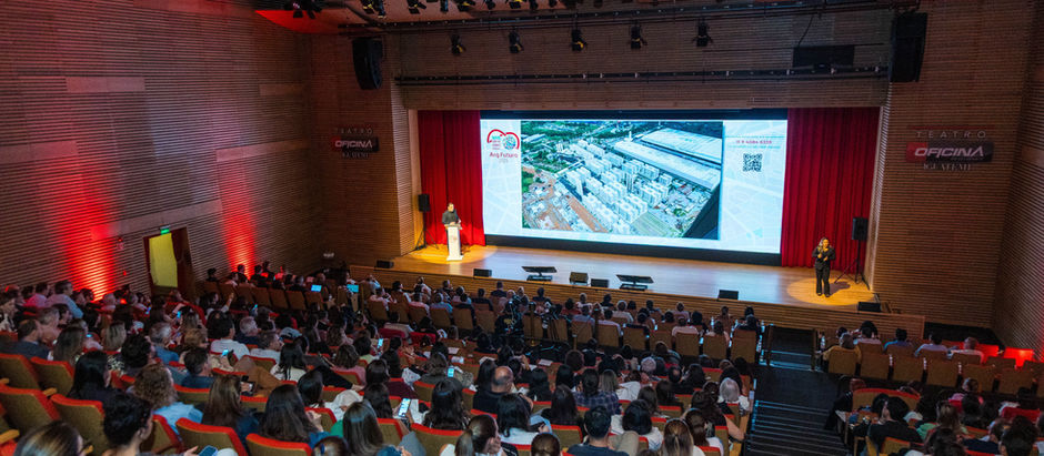 Auditório do Teatro Oficina do Estudante em Campinas (SP)