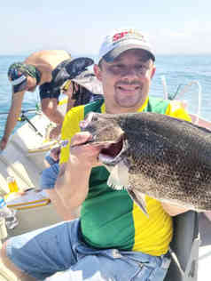 guia-de-pesca-alemao-051120djpeg