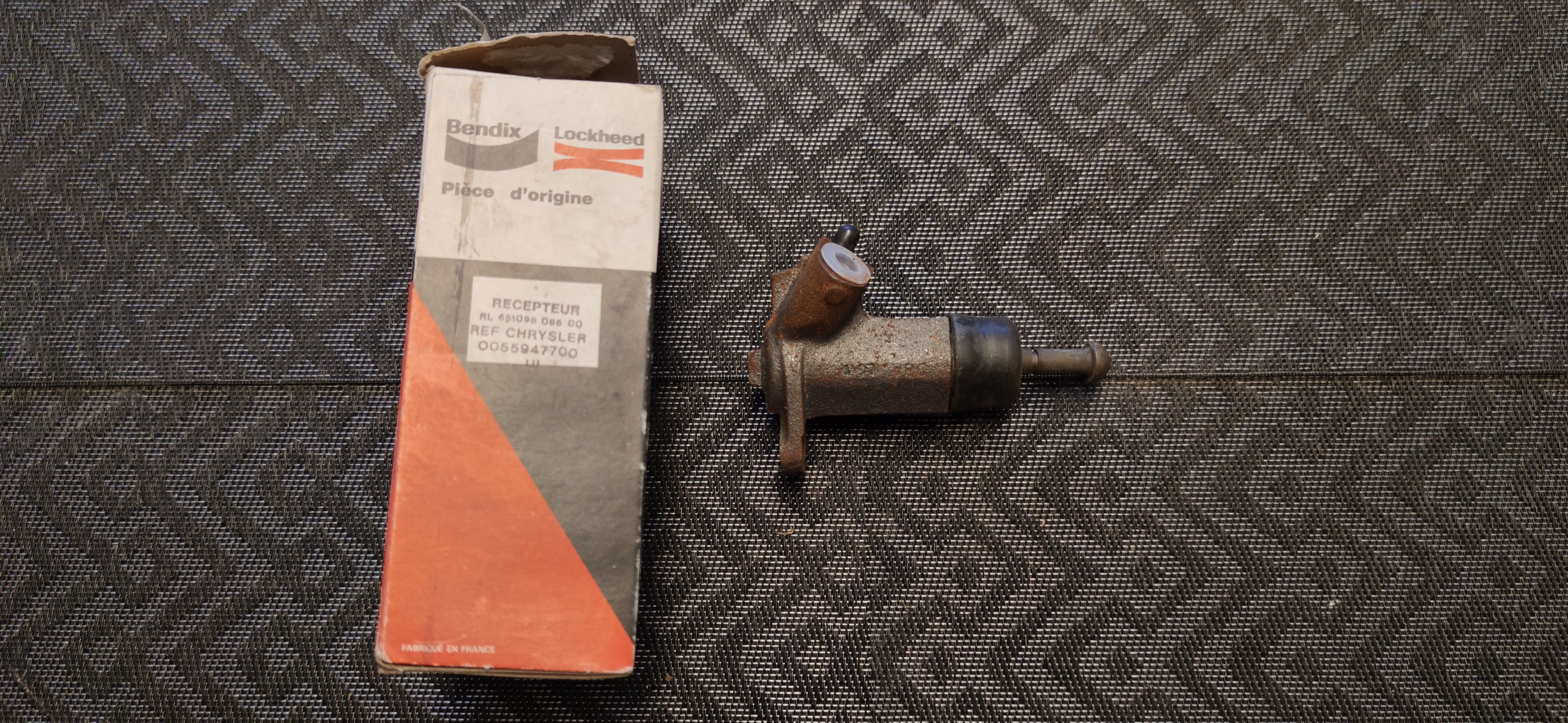 Récepteur d'embrayage pour SIMCA / TALBOT / MATRA .