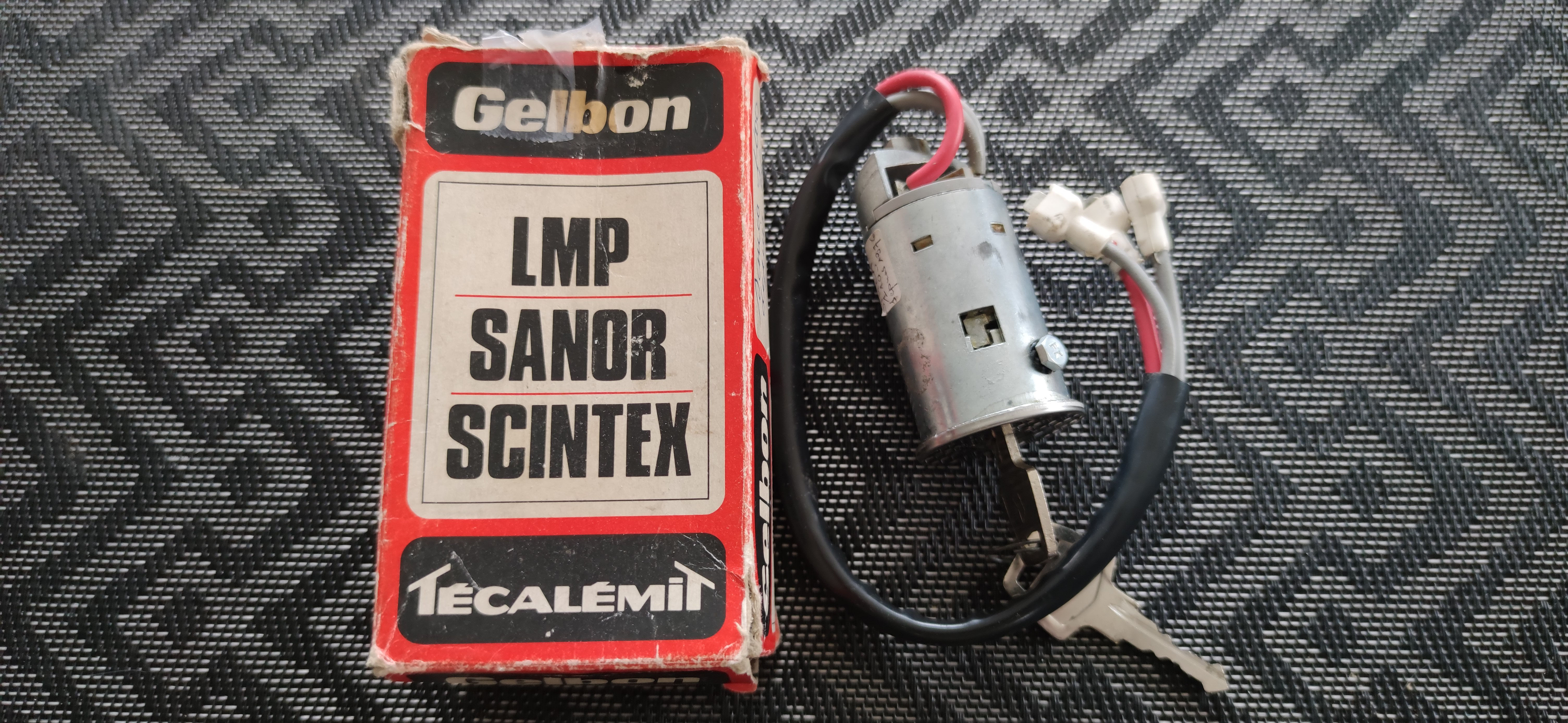 Neiman neuf SIMCA 1100 série 2 et MATRA TALBOT RANCHO .