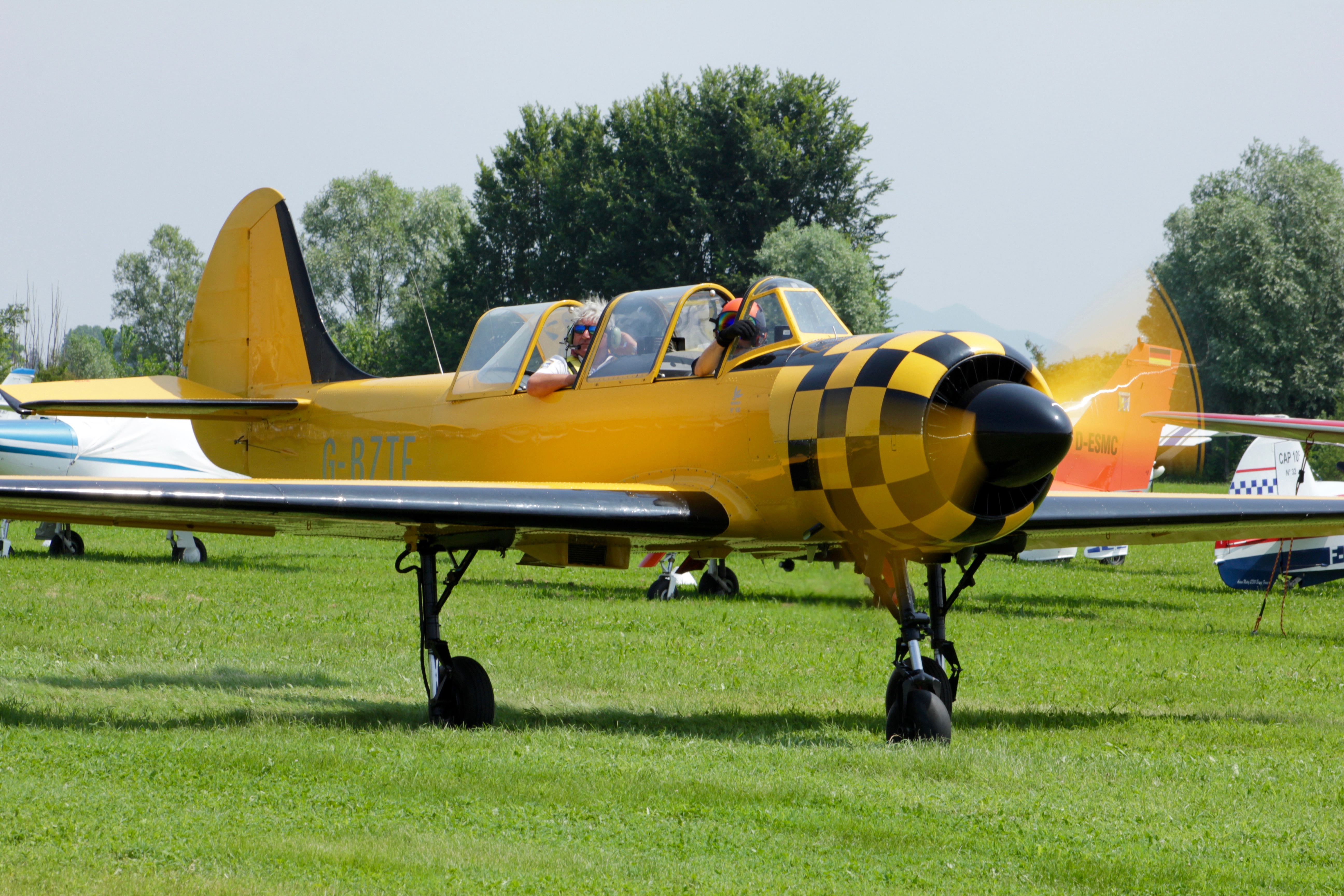 YAK 52, pilota Marco Marziali