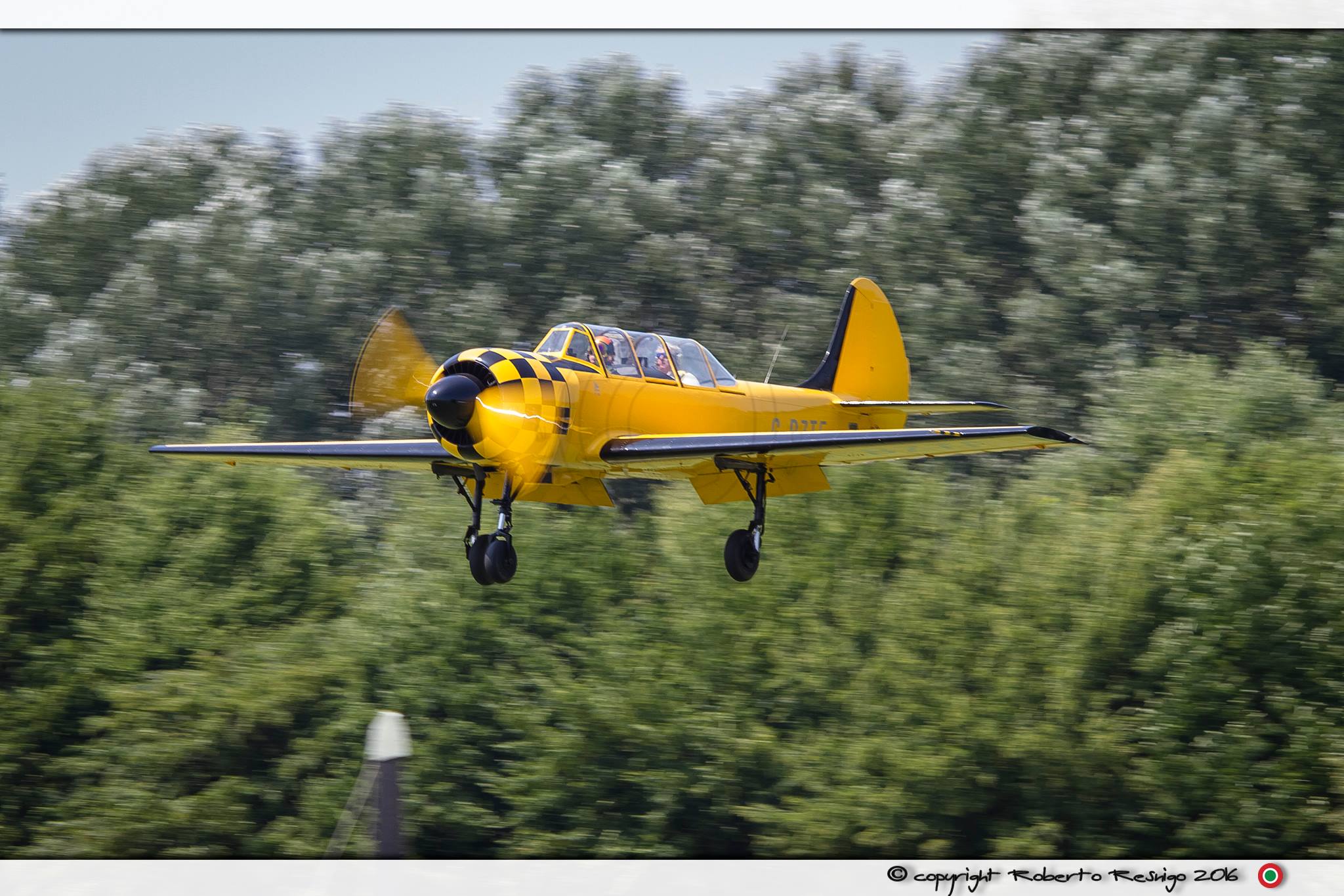 YAK 52, pilota Marco Marziali